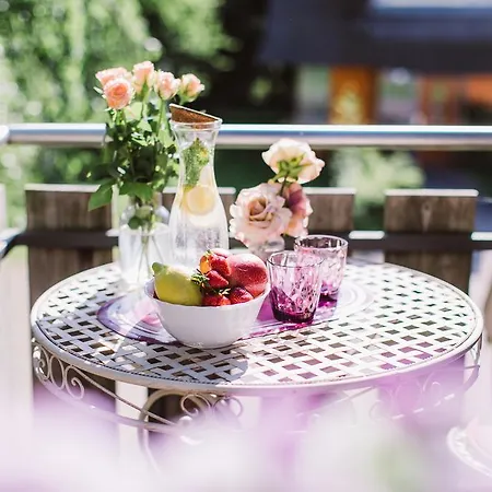 Haus An Der Tanne 펜션 비에크